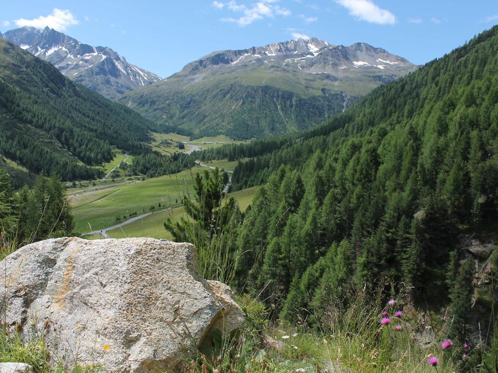 Tranquil Holiday Home In Livigno Italy Near Ski Area Buitenkant foto